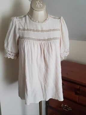 Women’s Cream Lace Trim Short Sleeve Blouse LUSH